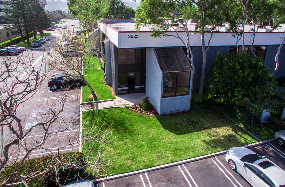 Torrance Business Center